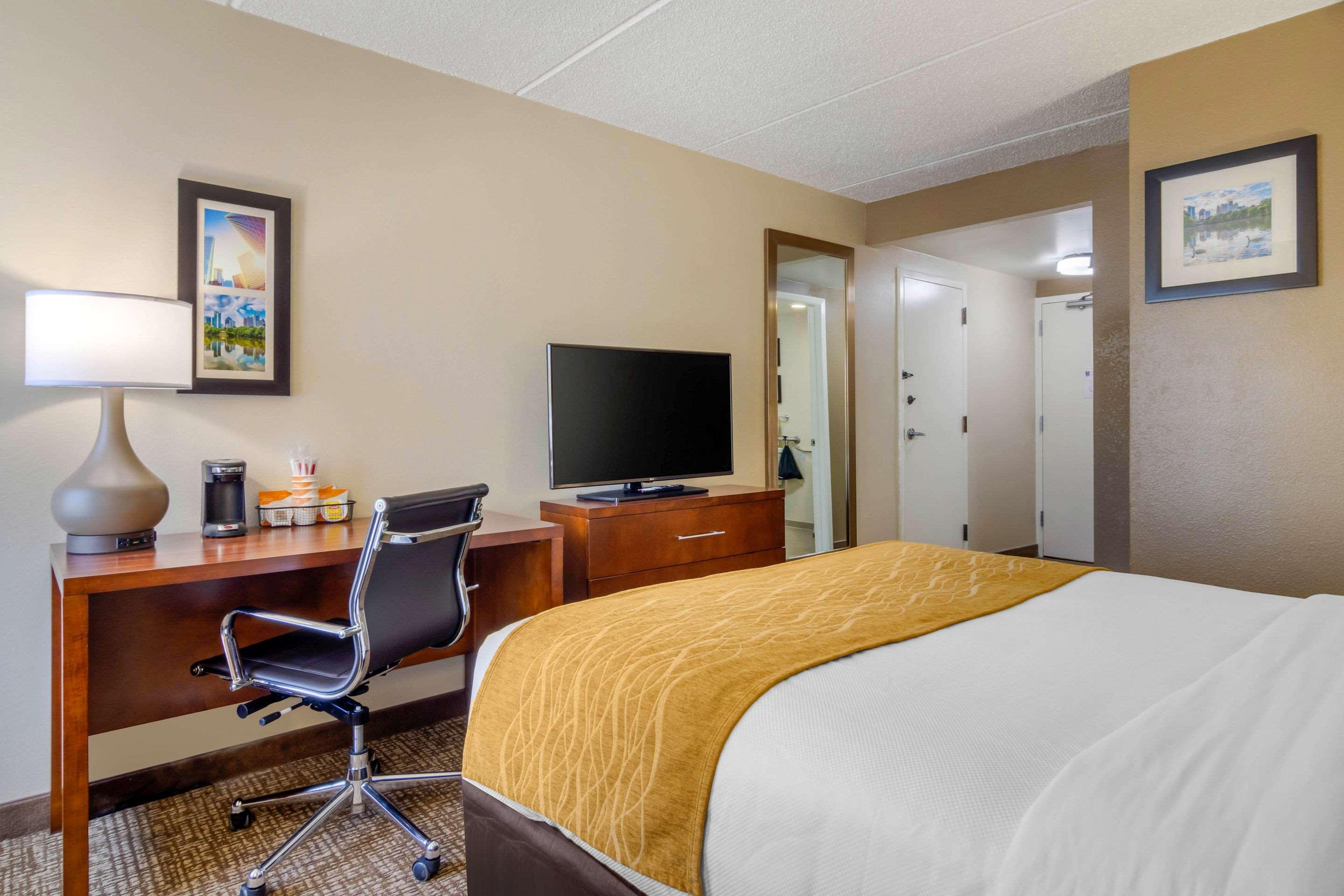 Comfort Inn Atlanta Airport Cheeko Manor Ngoại thất bức ảnh