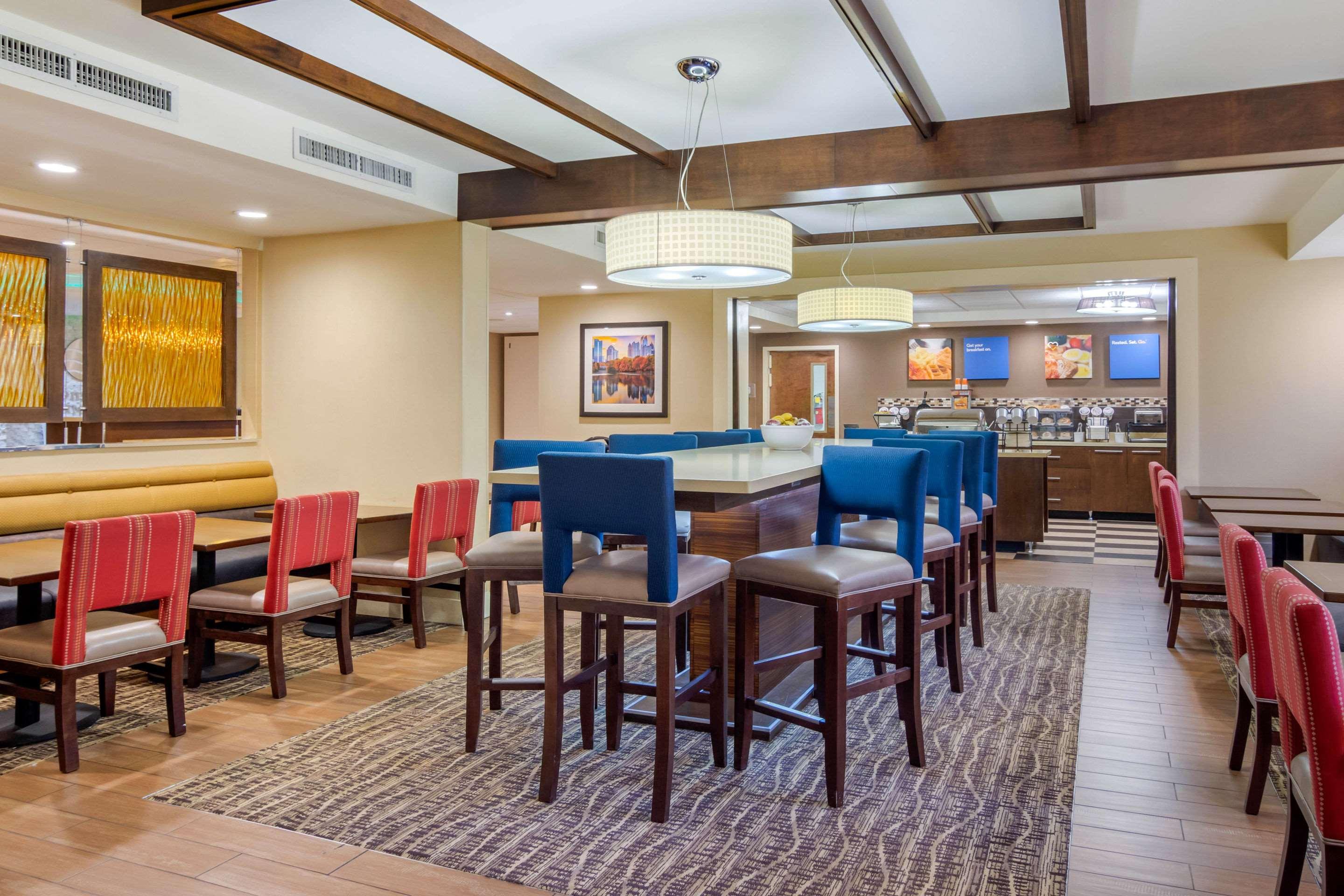 Comfort Inn Atlanta Airport Cheeko Manor Ngoại thất bức ảnh